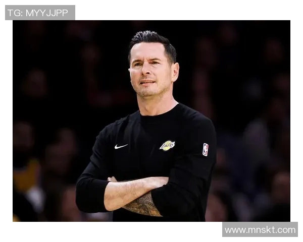 浓眉回应批评:我只专注于比赛 浓眉回应批评:我只专注于比赛