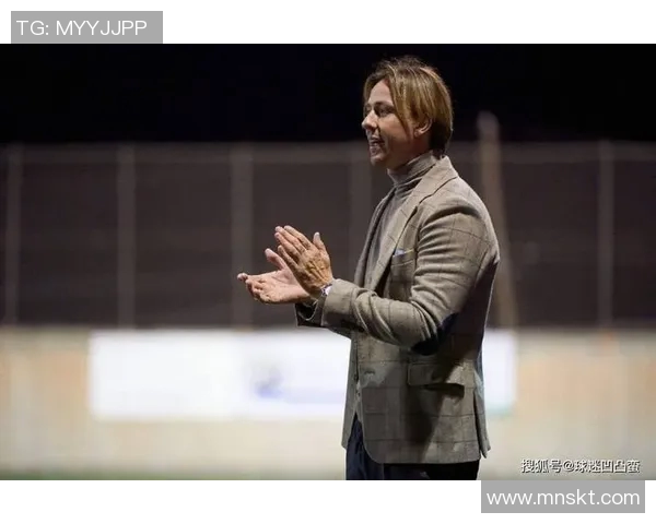 球星退役后转行主播，人气不减反增