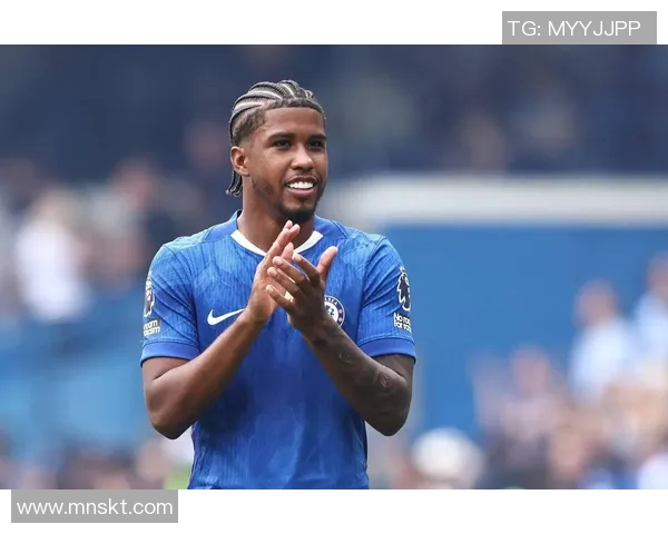 切尔西球员亲自承认曾考虑离开球队 暗示未来去留将受多因素影响